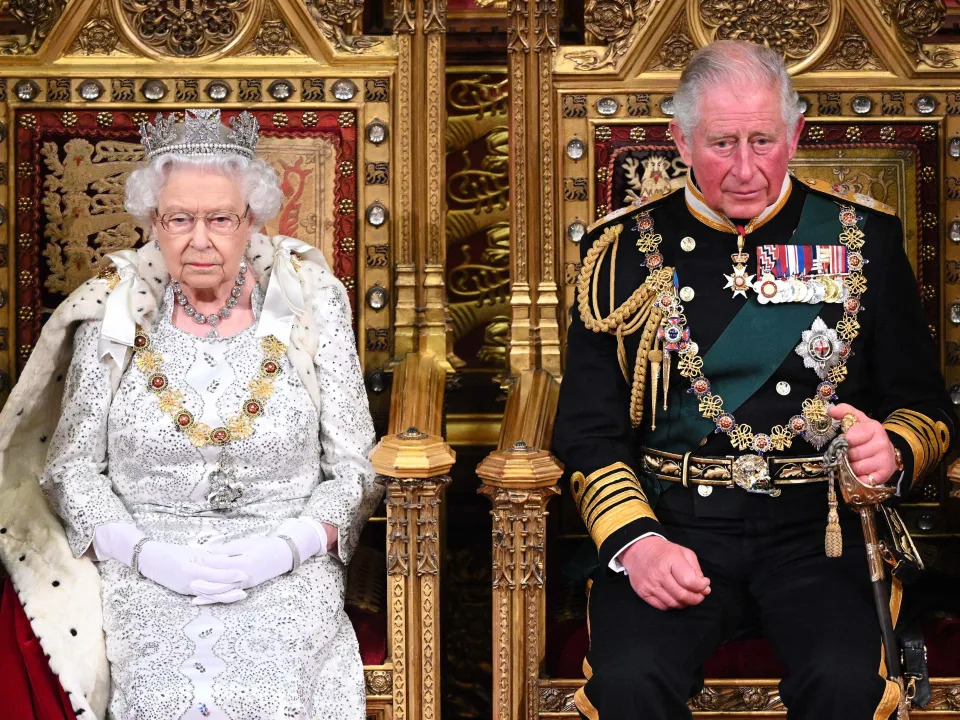 10 rules and laws that the royal family is allowed to break [Article from 05/05/23]